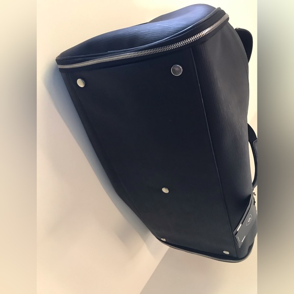 Vessel Signature Garment Duffel Track Black 2 in 1 Duffel Bag New w Tags - Picture 9 of 16